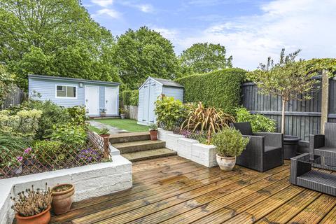 15 Bourne Road, Bromley, BR2 9PB