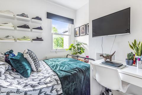 15 Bourne Road, Bromley, BR2 9PB