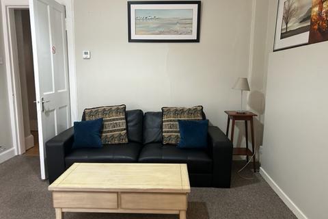 2 bedroom flat to rent, Princes Street, Stirling Town, Stirling, FK8