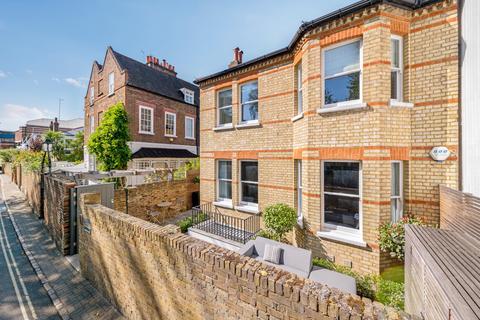 Dolphin House Ormond Road, Richmond, TW10 6TH
