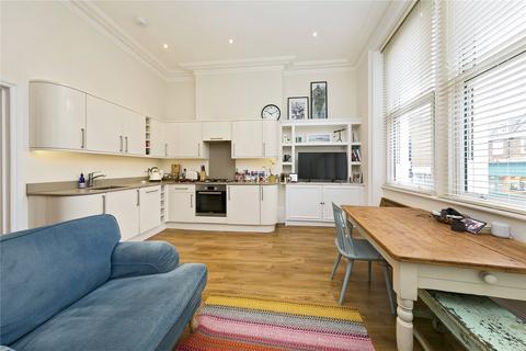 1 bedroom apartment for sale, Petersham Road, Richmond, UK, TW10