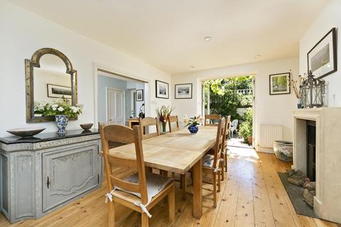 3 Onslow Road, Richmond, TW10 6QH
