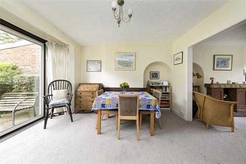 172 Dukes Avenue, Richmond, TW10 7YJ