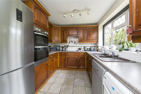 172 Dukes Avenue, Richmond, TW10 7YJ