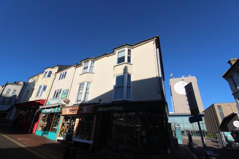 2 bedroom maisonette to rent, Trafalgar Street, Brighton BN1