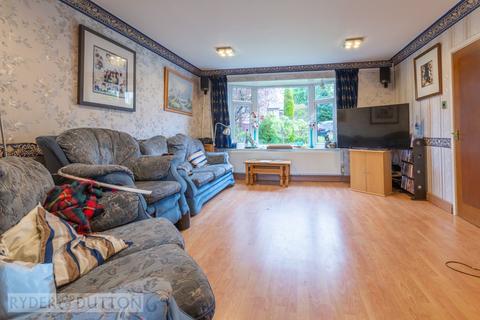 87 Delph Lane, Delph, Oldham, OL3 5HX