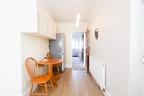 37 Tyning Road, Bristol, BS3 5DF