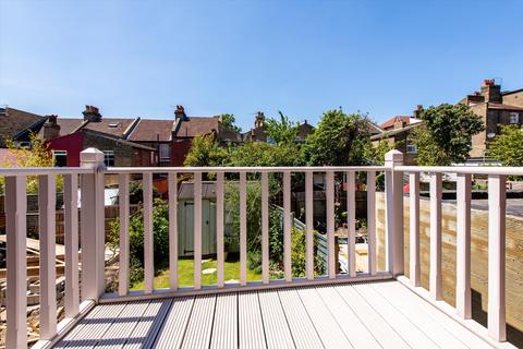 8 Douglas Road, London, NW6 7RP