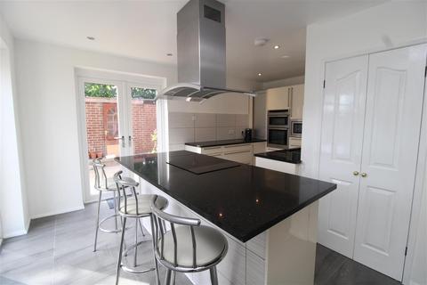 15 Bailey Road, Newark, NG24 4EW