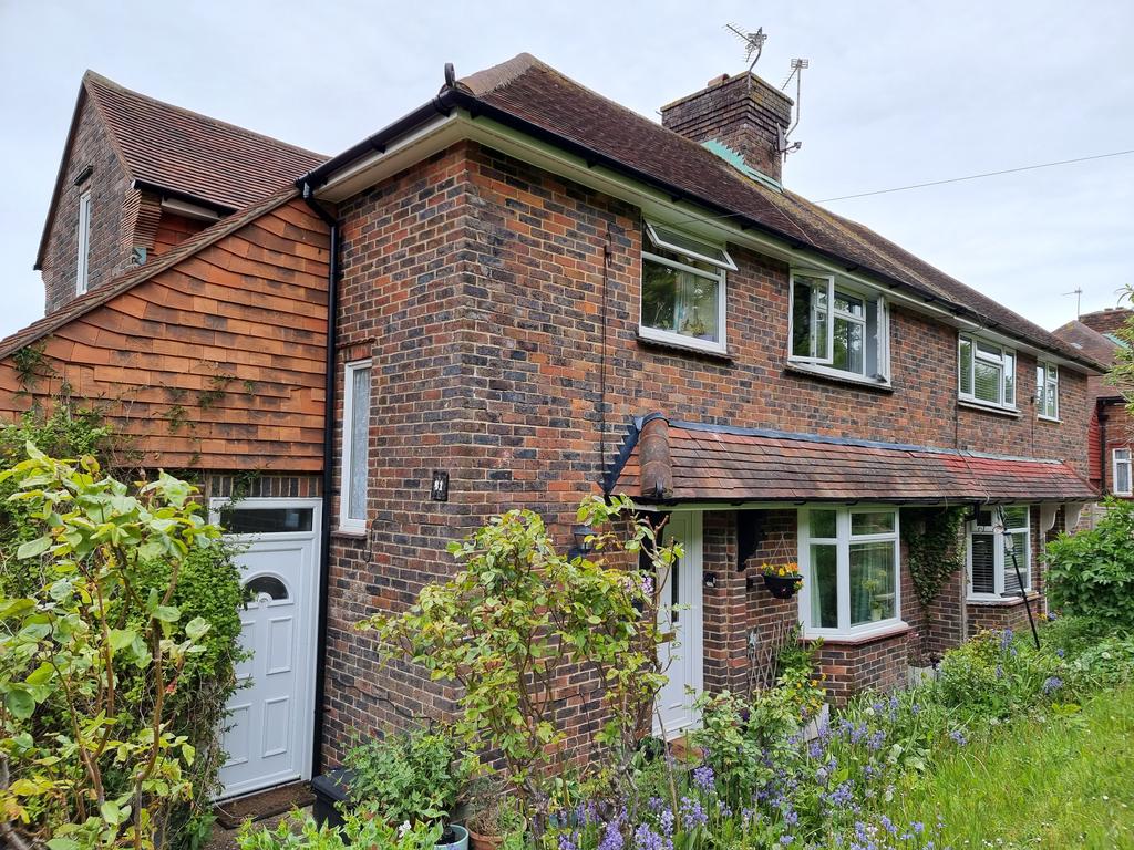Denton Drive, Brighton BN1 3 bed semidetached house £415,000