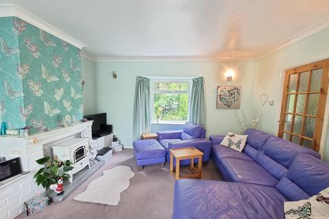 81 Denton Drive, Brighton, BN1 8DL