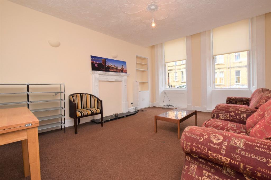 West End Park Street, Flat 0/2... 2 bed flat £185,000