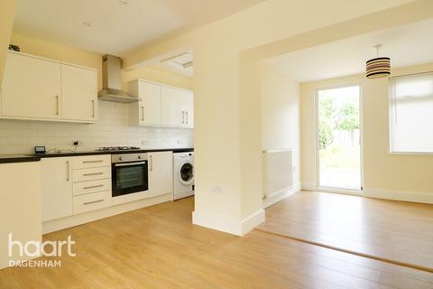 5 Glencoe Drive, Dagenham, RM10 7NS