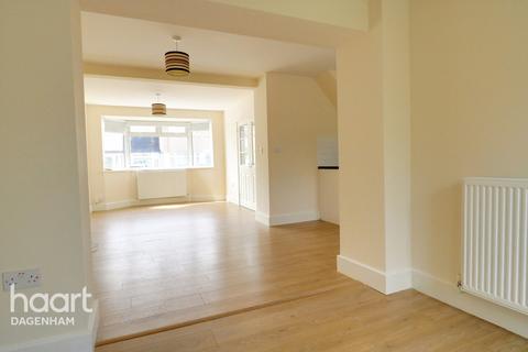 5 Glencoe Drive, Dagenham, RM10 7NS