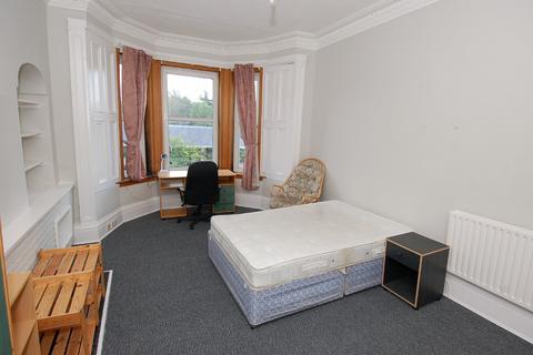 3 bedroom flat to rent, Wallace Street, Stirling, FK8