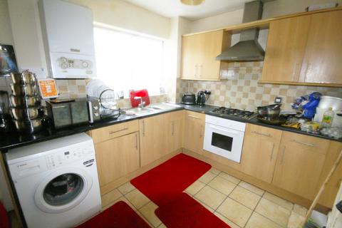 37 Cavalier Close, Romford, RM6 5EJ