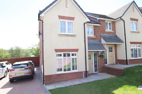 10 Highfields, Tonyrefail, Porth, CF39 8GA