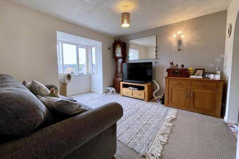 26 Charing Close, Ringwood, BH24 1FA