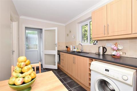 86 Longley Road, Rochester, ME1 2HA