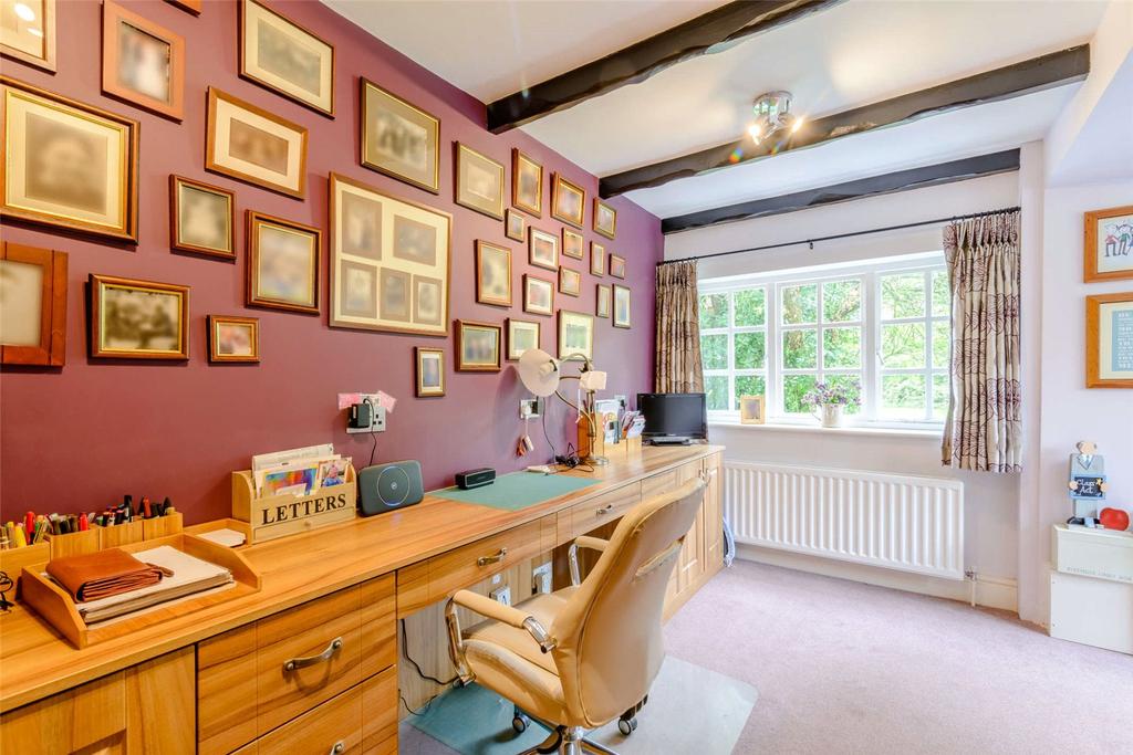 Office/Bedroom 4