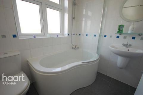 35 Ford Close, Rainham, RM13 7AU