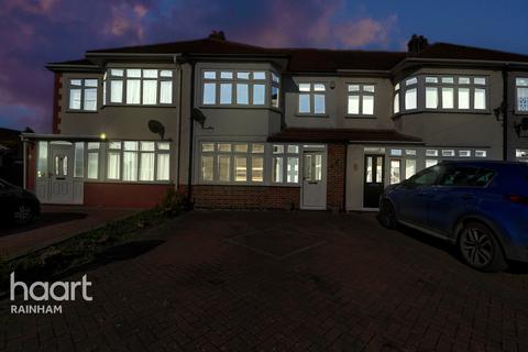 35 Ford Close, Rainham, RM13 7AU