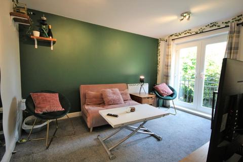 1 bedroom flat to rent, Strand House, City Centre, York, YO1