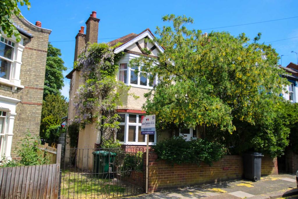 Macdonald Road, London 3 bed detached house £775,000