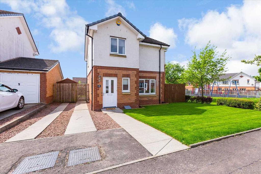 Whitacres Road, Parklands, GLASGOW 3 bed detached house £215,000