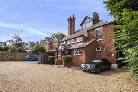 14 bedroom detached house for sale, Richmond upon Thames,  London,  TW9