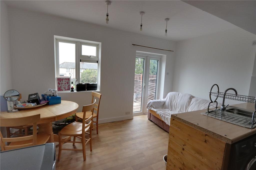 Kitchen/Breakfast Rm