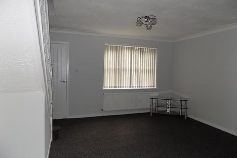 2 bedroom terraced house to rent, Camargue Drive, March