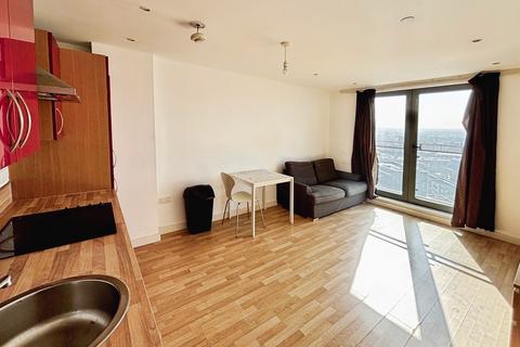 Studio to rent, Echo Central One