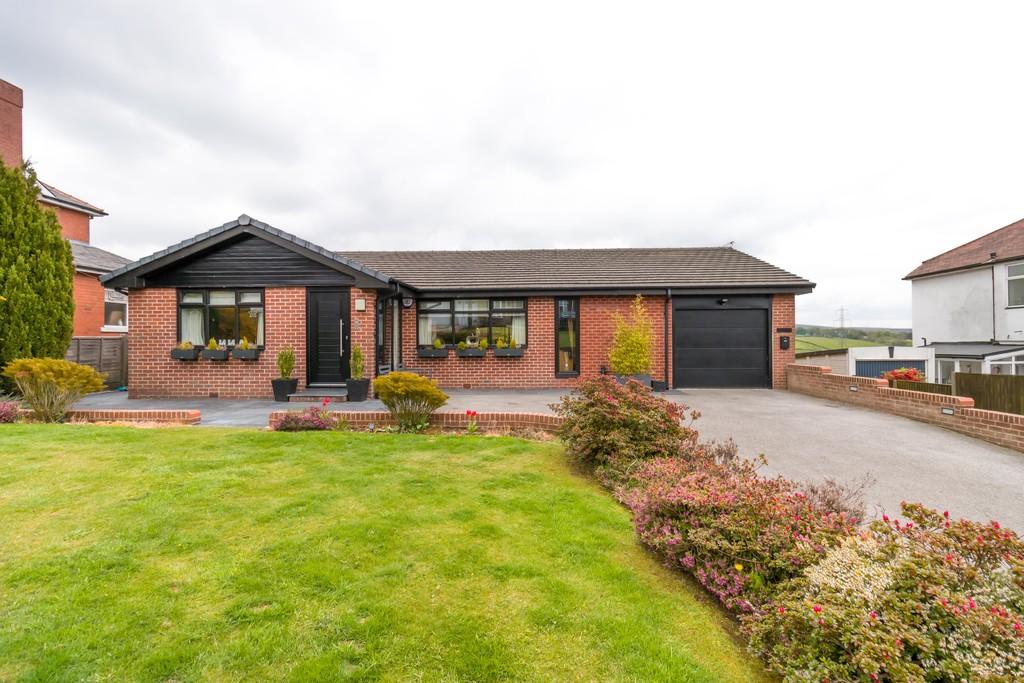 Lower Turf Lane, Scouthead, Saddleworth 4 bed detached house £695,000