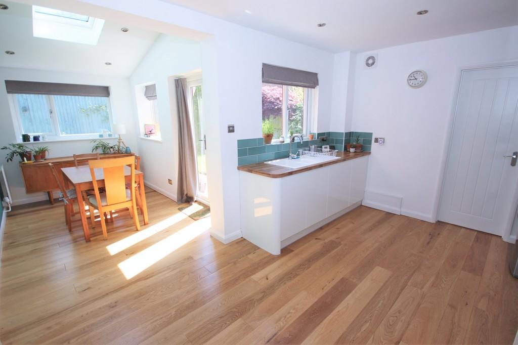 Penydarren Drive, Whitchurch, Cardiff 3 bed semidetached house £285,000
