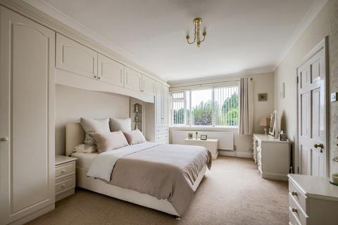 27a Alderbrook Road, Solihull, B91 1NN