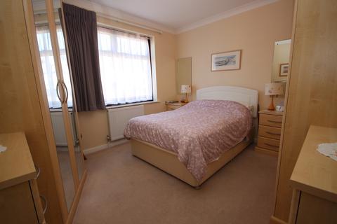 5 Brent Close, Dartford, DA2 6DD