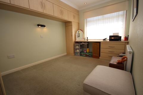 5 Brent Close, Dartford, DA2 6DD