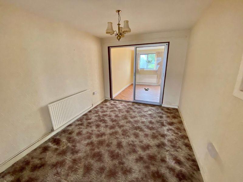Roman Way, Alcester 3 bed semidetached house £255,000
