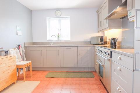 10 Grange Drive, Streetly, Sutton Coldfield, B74 3DT