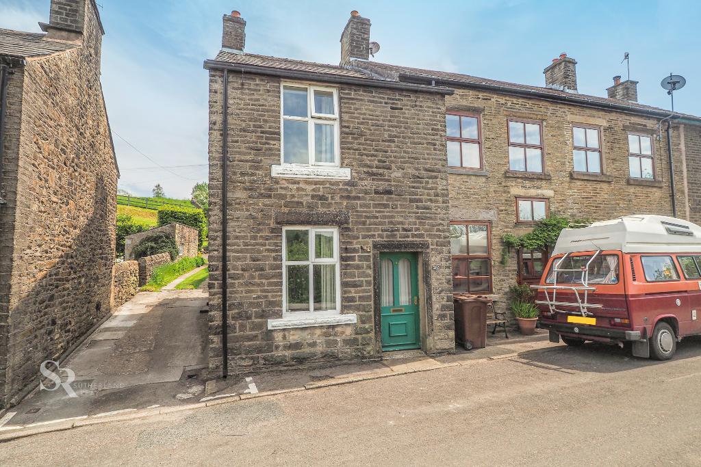 Old Road, Whaley Bridge, High Peak, Derbyshire, SK23 7LF 2 bed end of