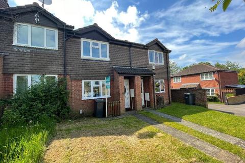 undefined, Benington Close, Luton, Bedfordshire, LU2 7YJ