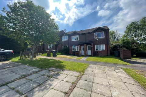 undefined, Benington Close, Luton, Bedfordshire, LU2 7YJ