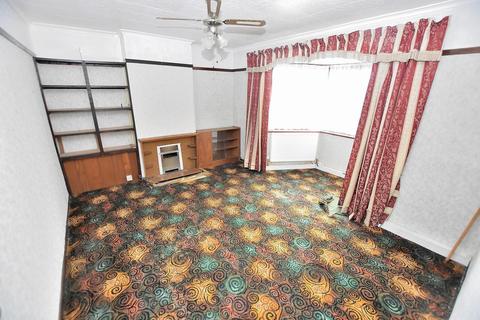 28 Charnwood Close, Bilston, WV14 8NA