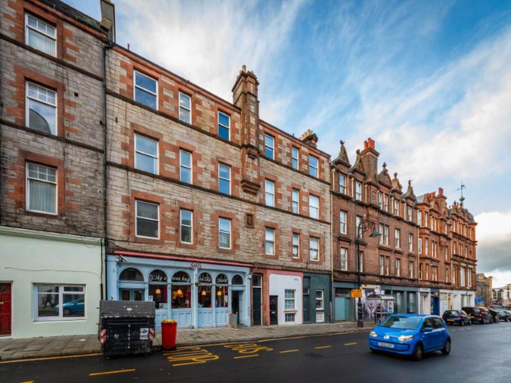 Henderson Street, Leith, Edinburgh 1 bed flat - £725 pcm (£167 pw)