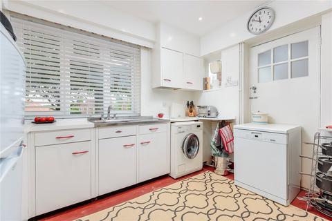 100 Nork Way, Banstead, SM7 1HP