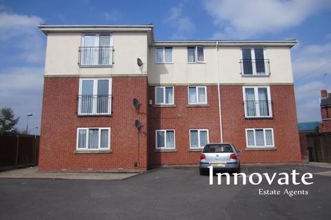 2 bedroom apartment to rent, Cockshed Lane, Halesowen B62