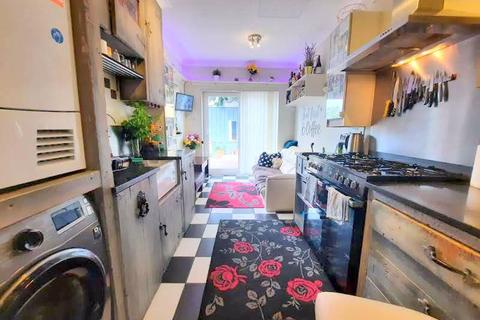 132 Faggs Road, Feltham, TW14 0LH