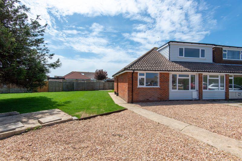 Gill Way, Selsey 4 bed semidetached house £425,000