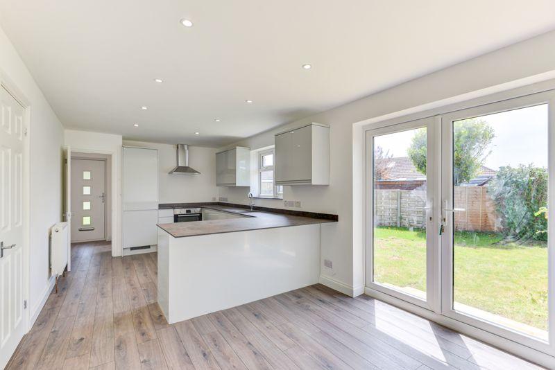 Gill Way, Selsey 4 bed semidetached house £425,000